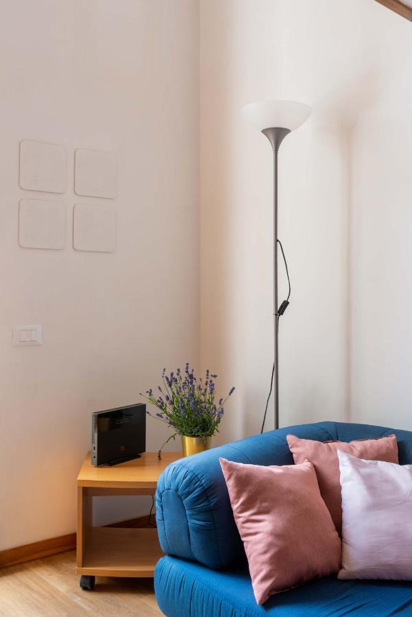 Rotonda 23 - Pantheon View Apartment Рим Екстериор снимка