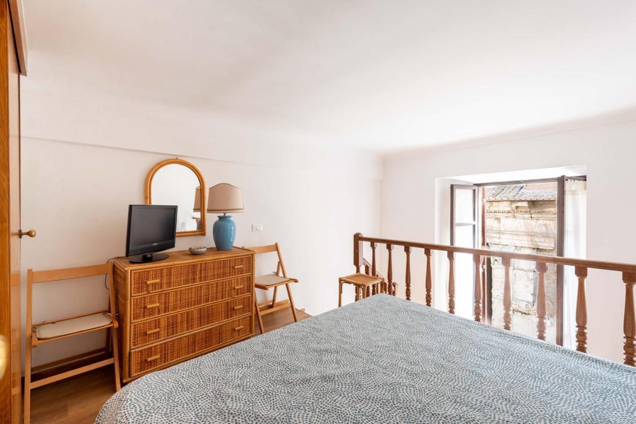 Rotonda 23 - Pantheon View Apartment Рим Екстериор снимка